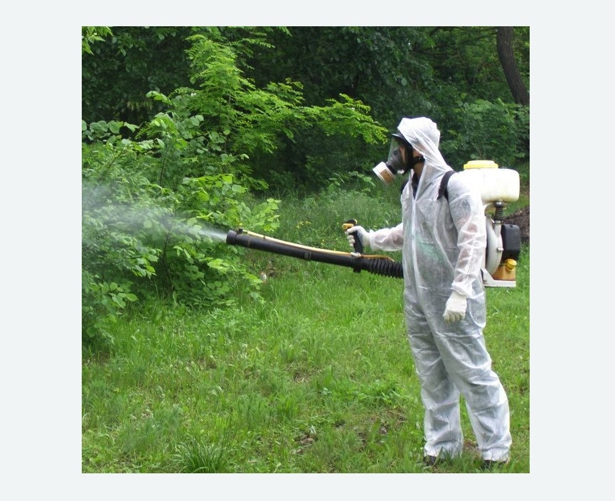 обработка территории от клещей в Среднеколымске