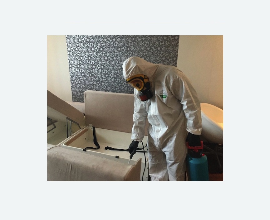 уничтожение клопов в квартире в Среднеколымске